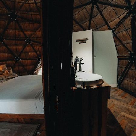 Casa Del Arbol At Villa Duendes Akumal Exteriör bild