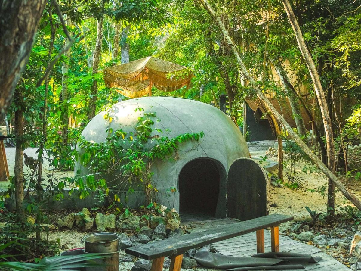 Casa Del Arbol At Villa Duendes Akumal Exteriör bild