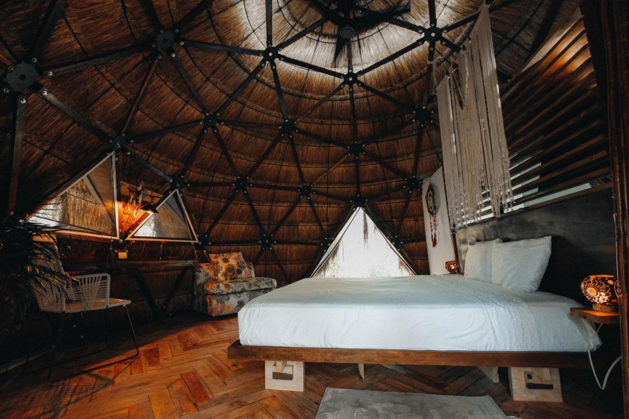 Casa Del Arbol At Villa Duendes Akumal Exteriör bild