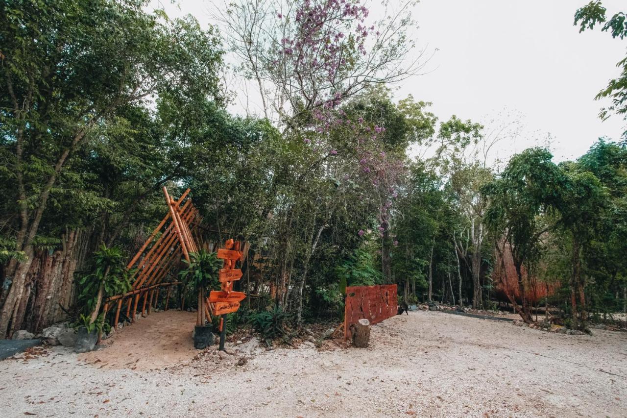 Casa Del Arbol At Villa Duendes Akumal Exteriör bild