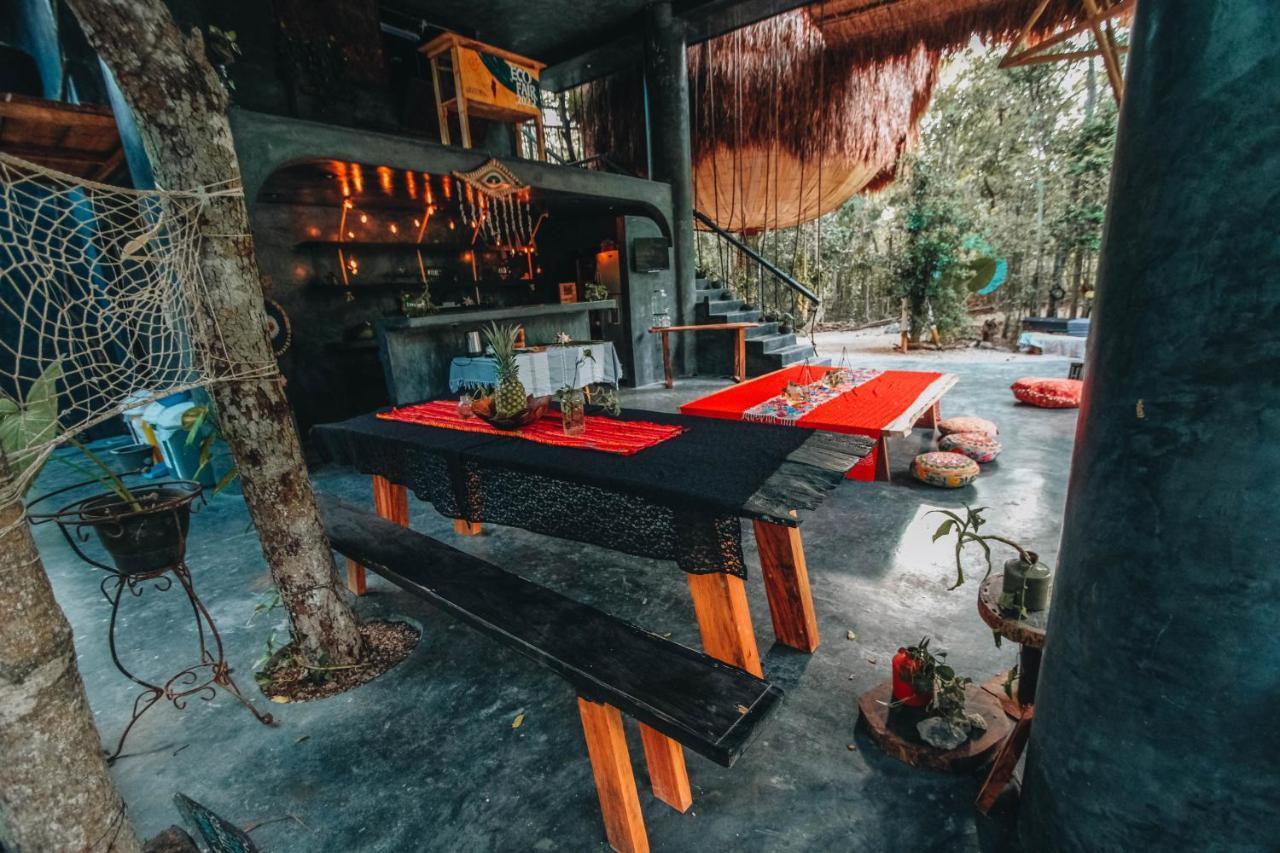 Casa Del Arbol At Villa Duendes Akumal Exteriör bild